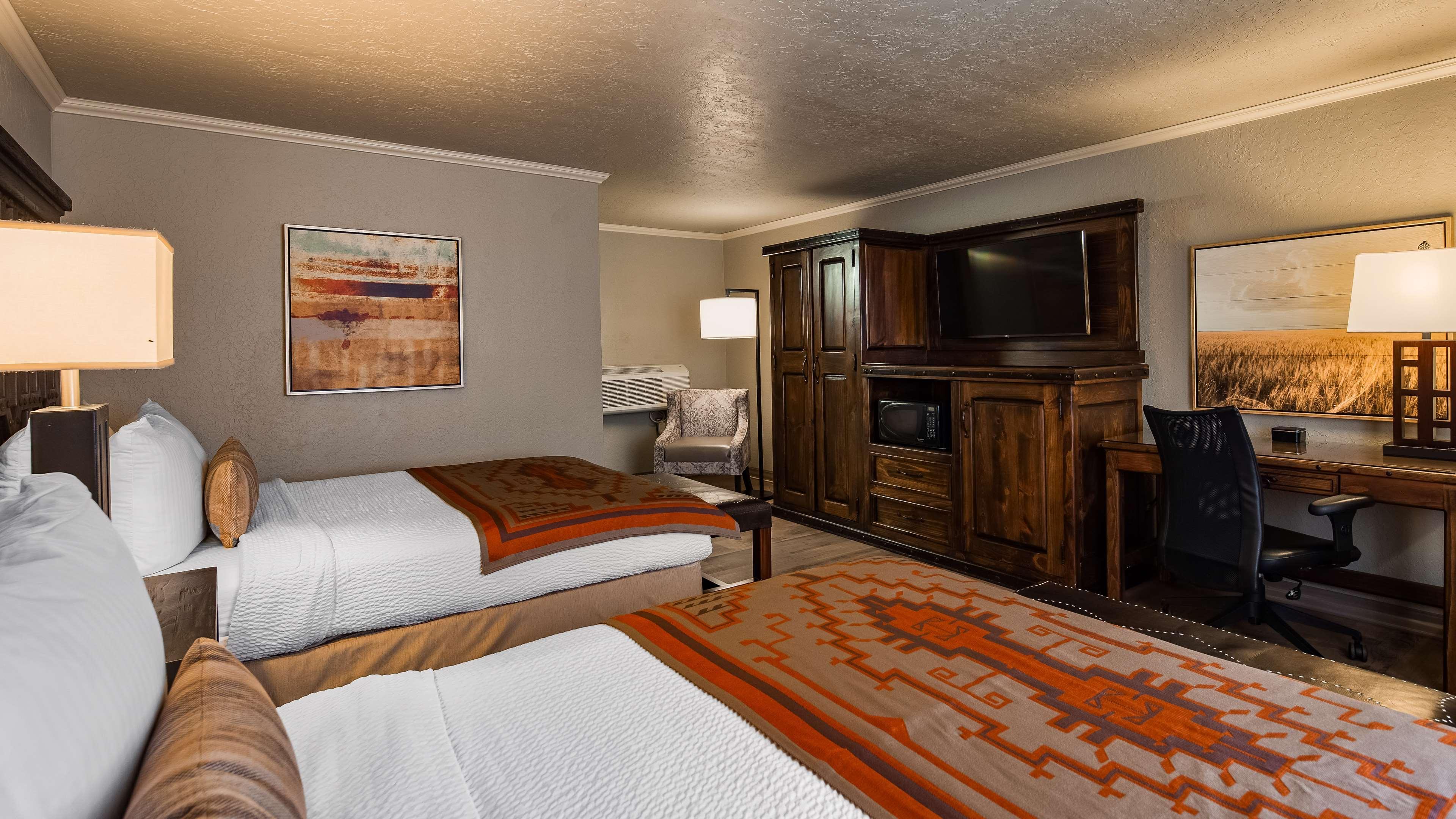 Best Western Plus Weatherford Exterior photo
